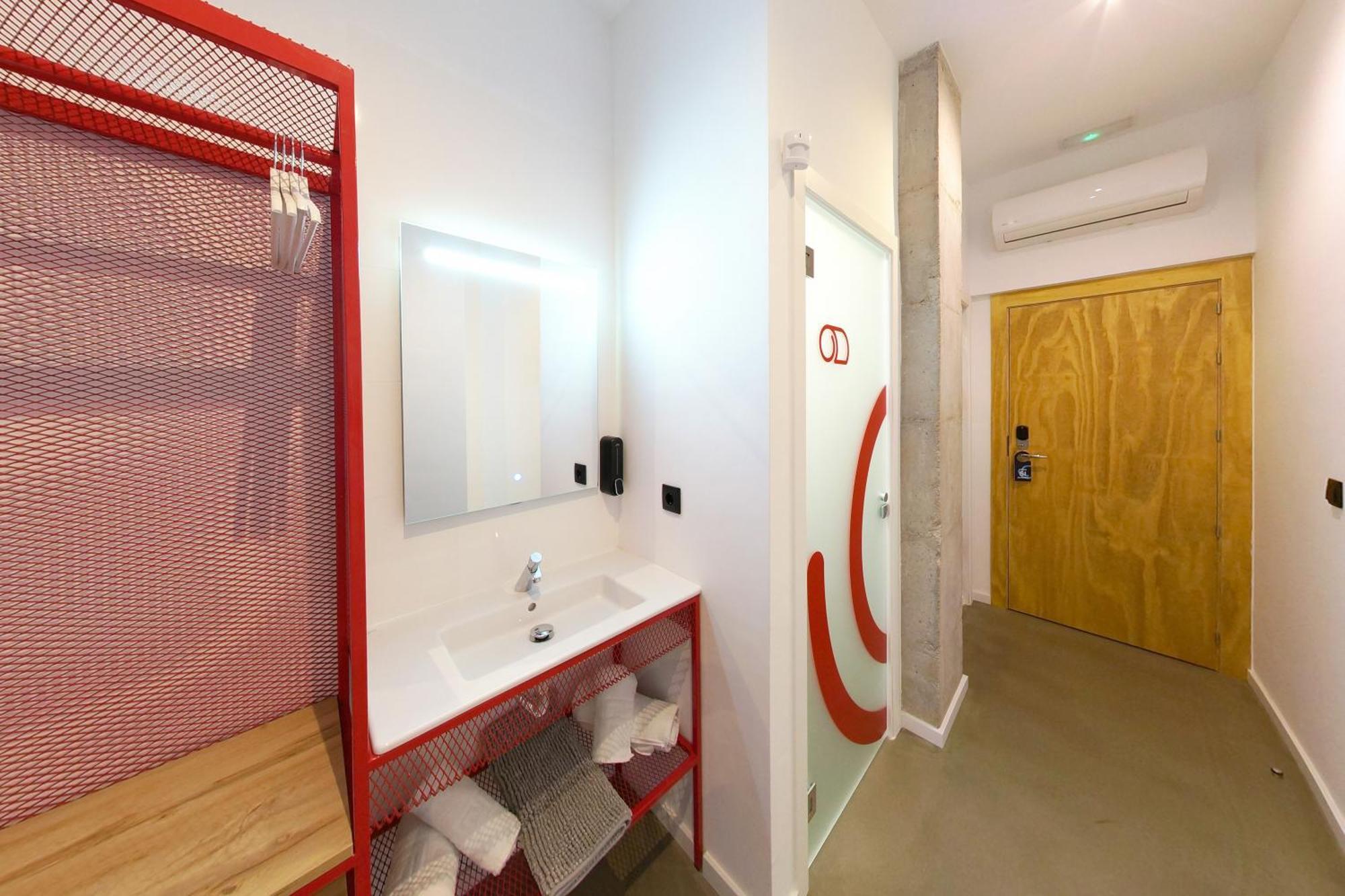 Konk Hostel 라망가델마르메노 객실 사진